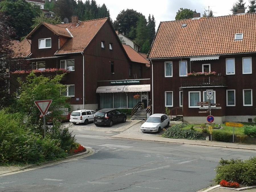 באד גרונד Hotel Pension Am Kurmittelhaus מראה חיצוני תמונה