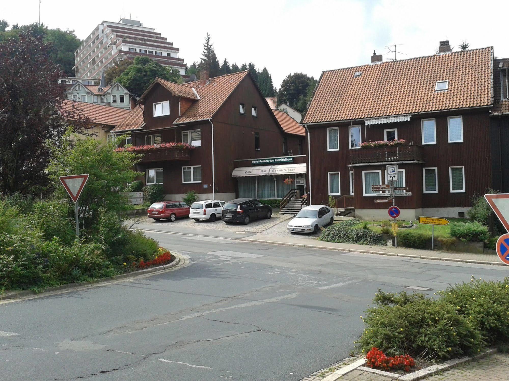 באד גרונד Hotel Pension Am Kurmittelhaus מראה חיצוני תמונה