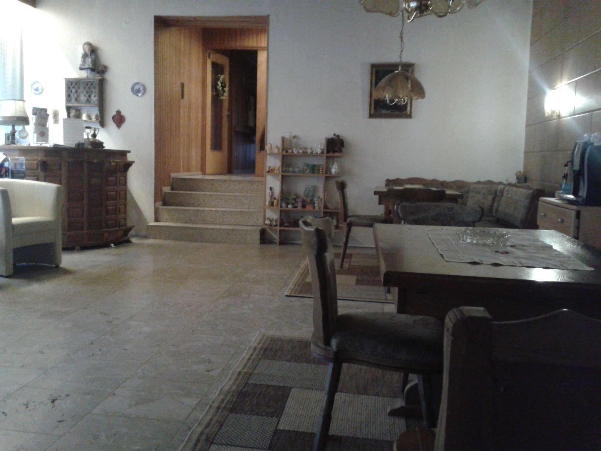 באד גרונד Hotel Pension Am Kurmittelhaus מראה חיצוני תמונה