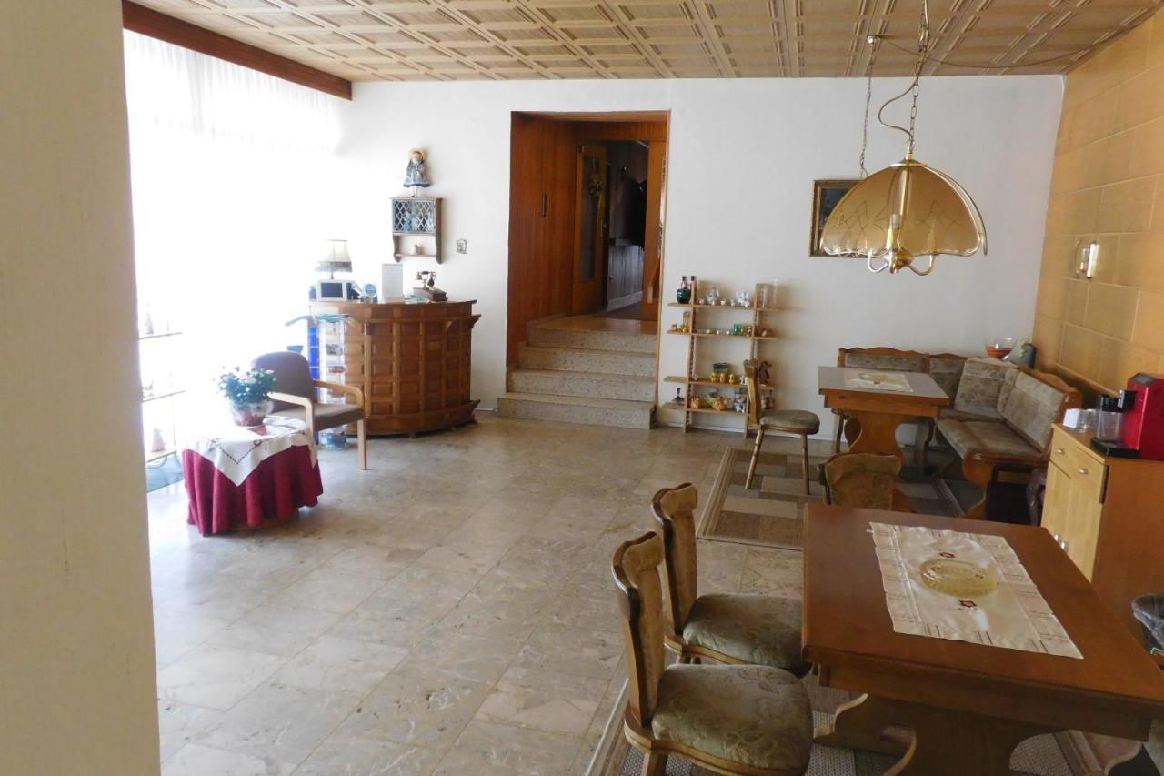 באד גרונד Hotel Pension Am Kurmittelhaus מראה חיצוני תמונה